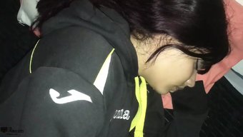 拉丁裔继妹的早晨叫床...