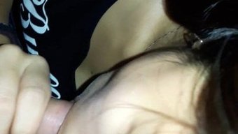 Sg女孩被bj操得爽死了