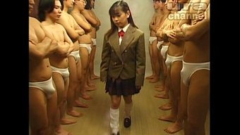 日本少女(18+)接...