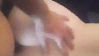 女友的肛交高潮导致喷...