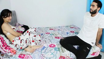 大奶拉丁美女在西班牙...