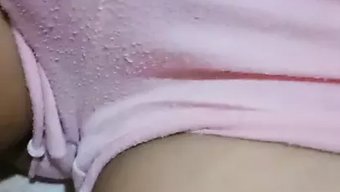 大美女的乳房和阴道