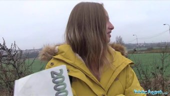业余户外性爱与欧洲女...