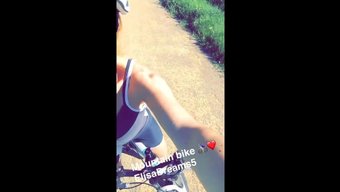 业余辣妹闪现她们的身体