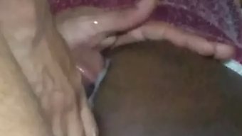 大鸡巴丈夫在肛交中接...