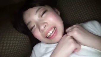 肥胖的日本女人使用性...
