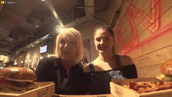 变态老女人的女同性恋遭遇
