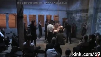 我想体验和他们一样的快感